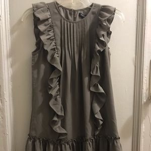 Very pretty Banana Republic dress